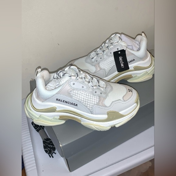 BALENCIAGA Triple S Sneakers - Picture 1 of 7